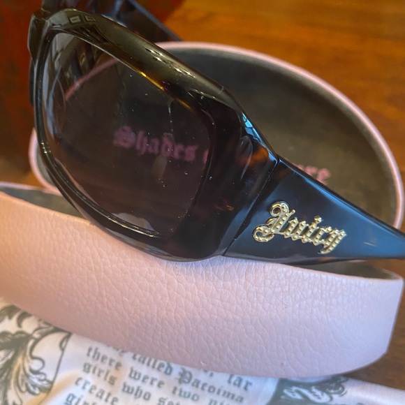 Shades of Couture by Juicy - Picture 2 of 8